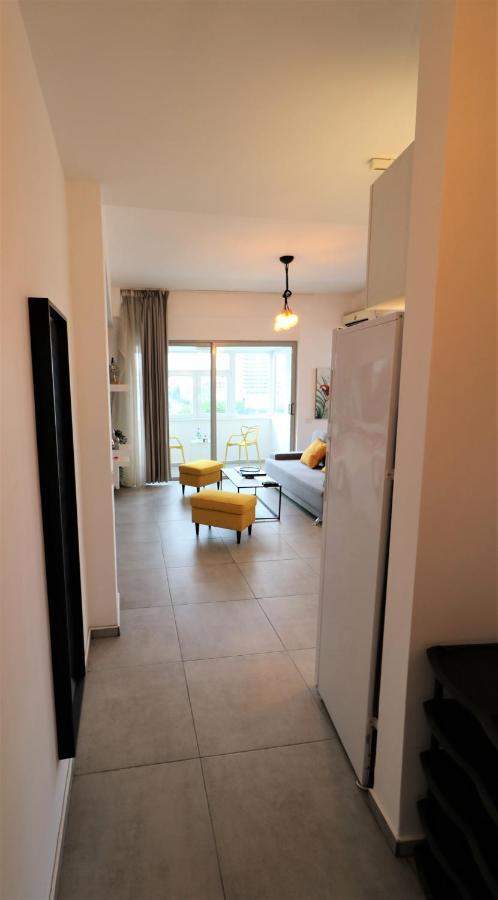 Serenity Heights Apartment: A Panoramic Haven Near Old Town - Free Minibar Бухарест Экстерьер фото