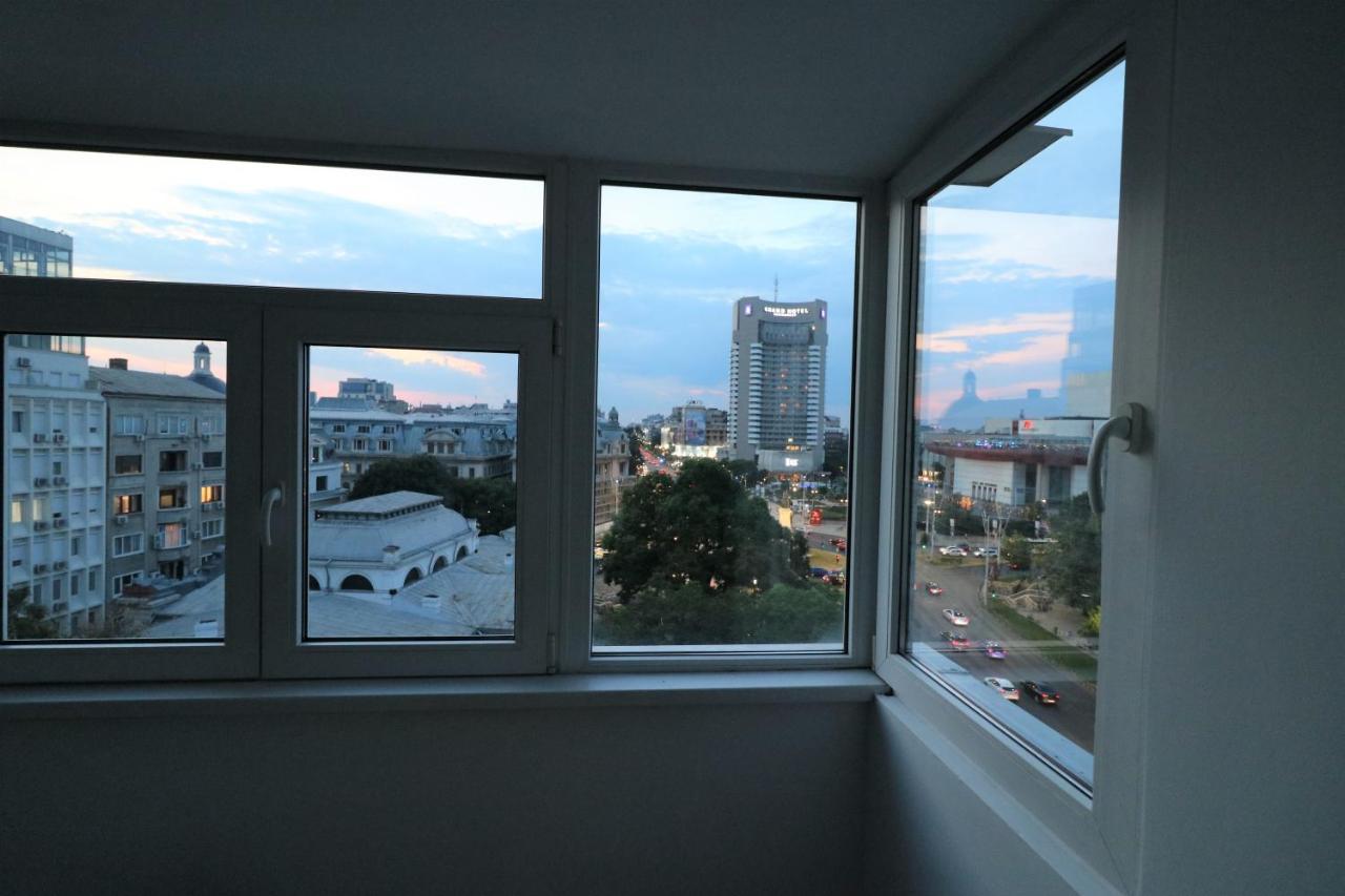 Serenity Heights Apartment: A Panoramic Haven Near Old Town - Free Minibar Бухарест Экстерьер фото